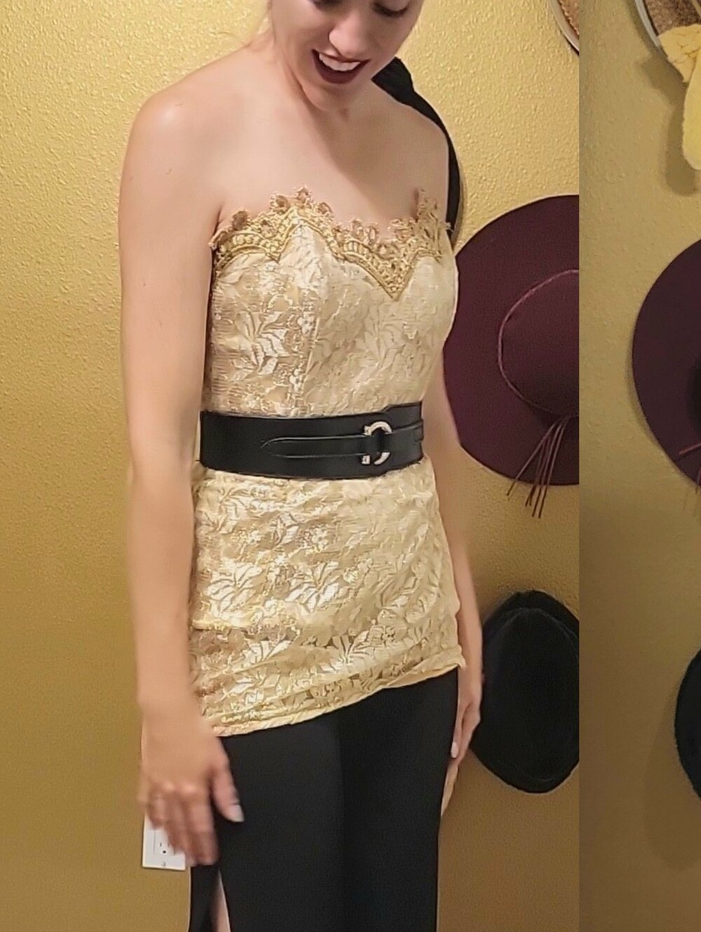 *Vintage Jessica McClinton Gunne Sax Gold Lace Strapless Corset Top*
